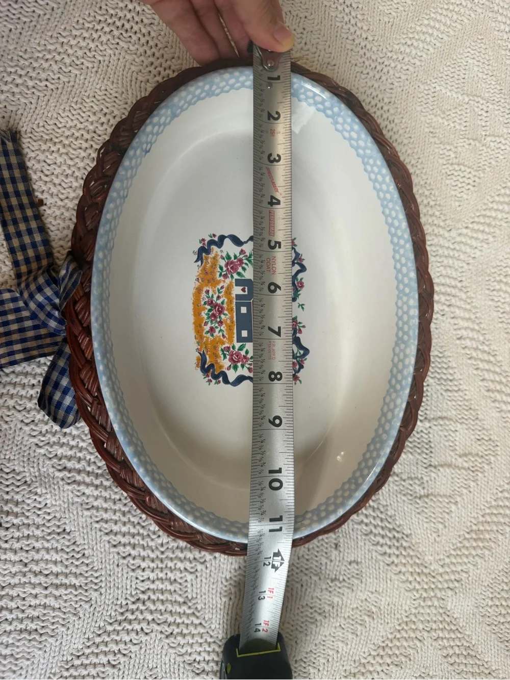 Vintage 1995 Teamson Ceramic Oval Casserole Dish with Wicker Basket Holder